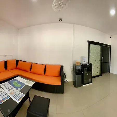 Dudu'S Hostel